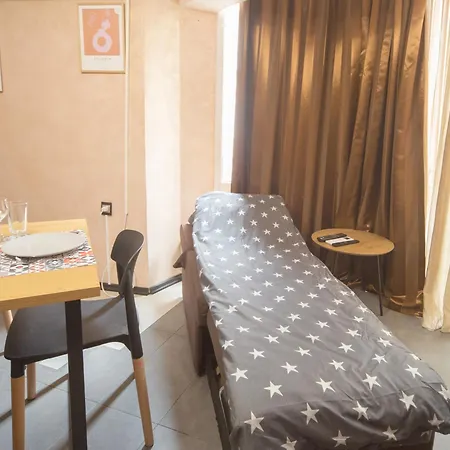 Aleks Holiday-center,sea,parking Apartmán Burgas City